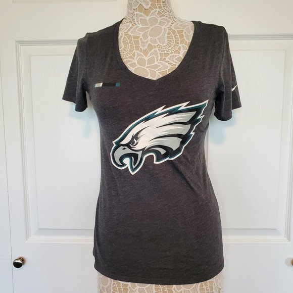 Nike Eagles Short Sleeve Top 8423 - Picture 2 of 7
